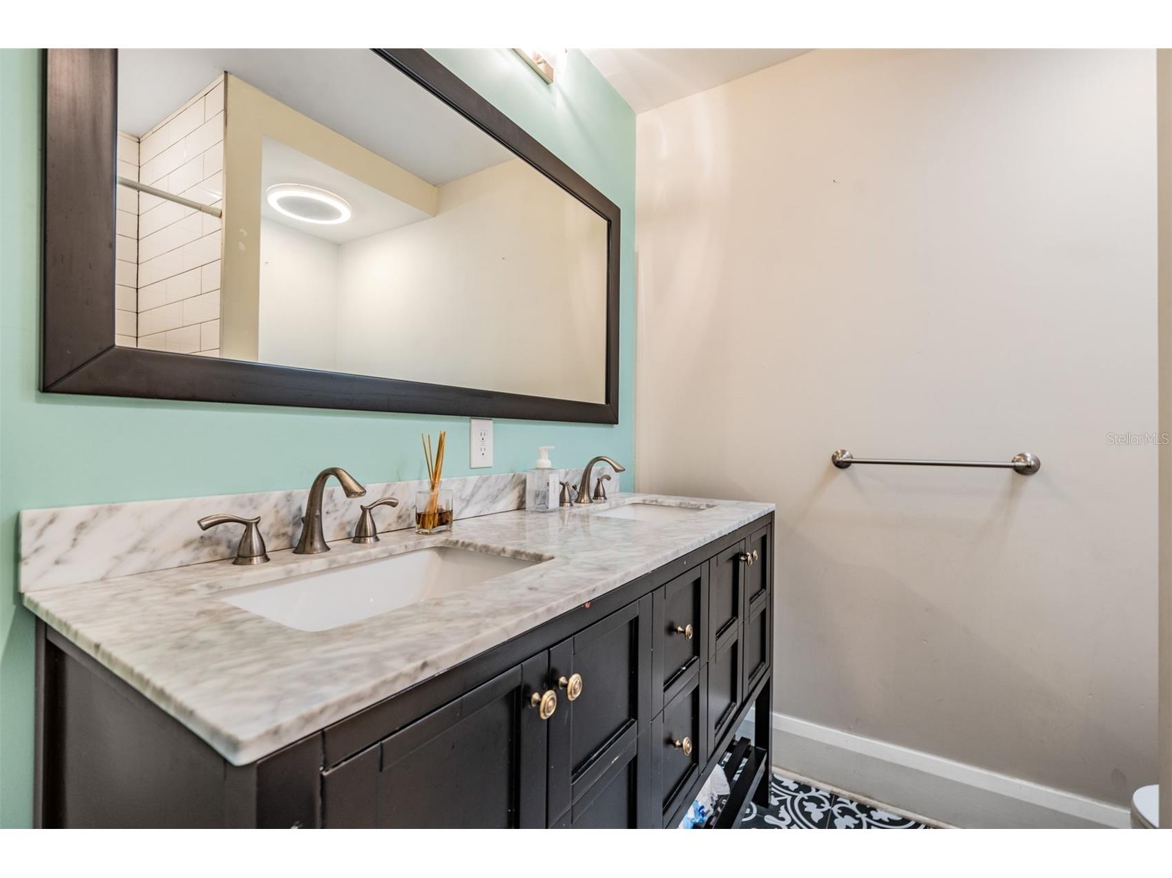 4109 N Seminole Avenue Tampa FL 33603 TB8500224 image39