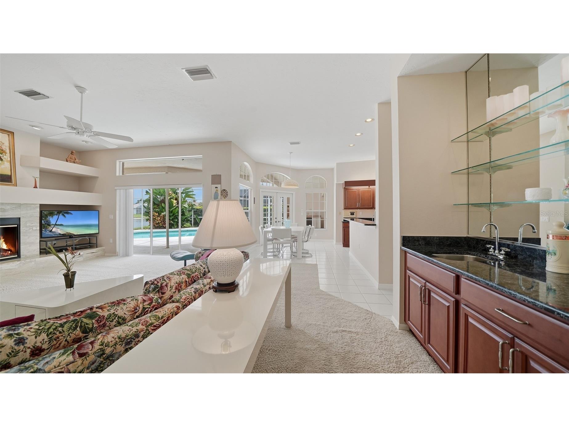 4109 Via Mirada Sarasota FL 34238 A4695355 image16