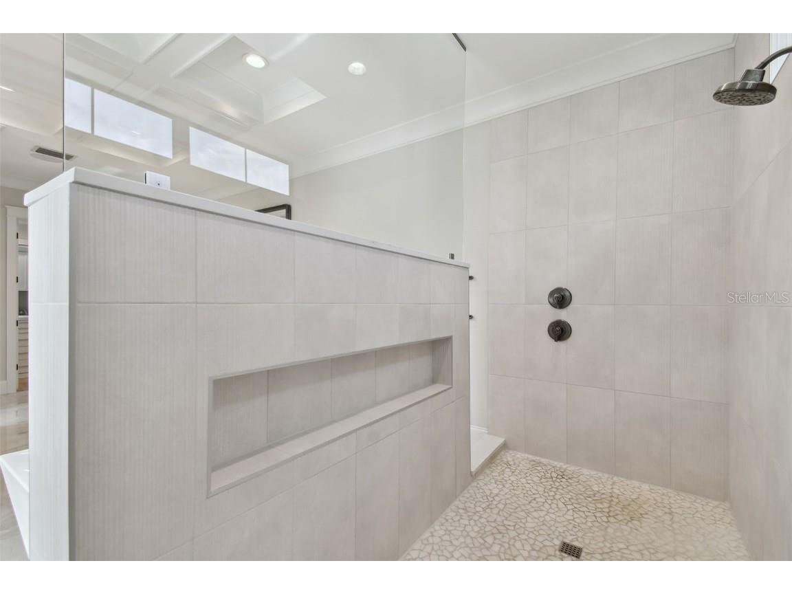 4109 W Inman Avenue Tampa FL 33609 TB8397037 image34