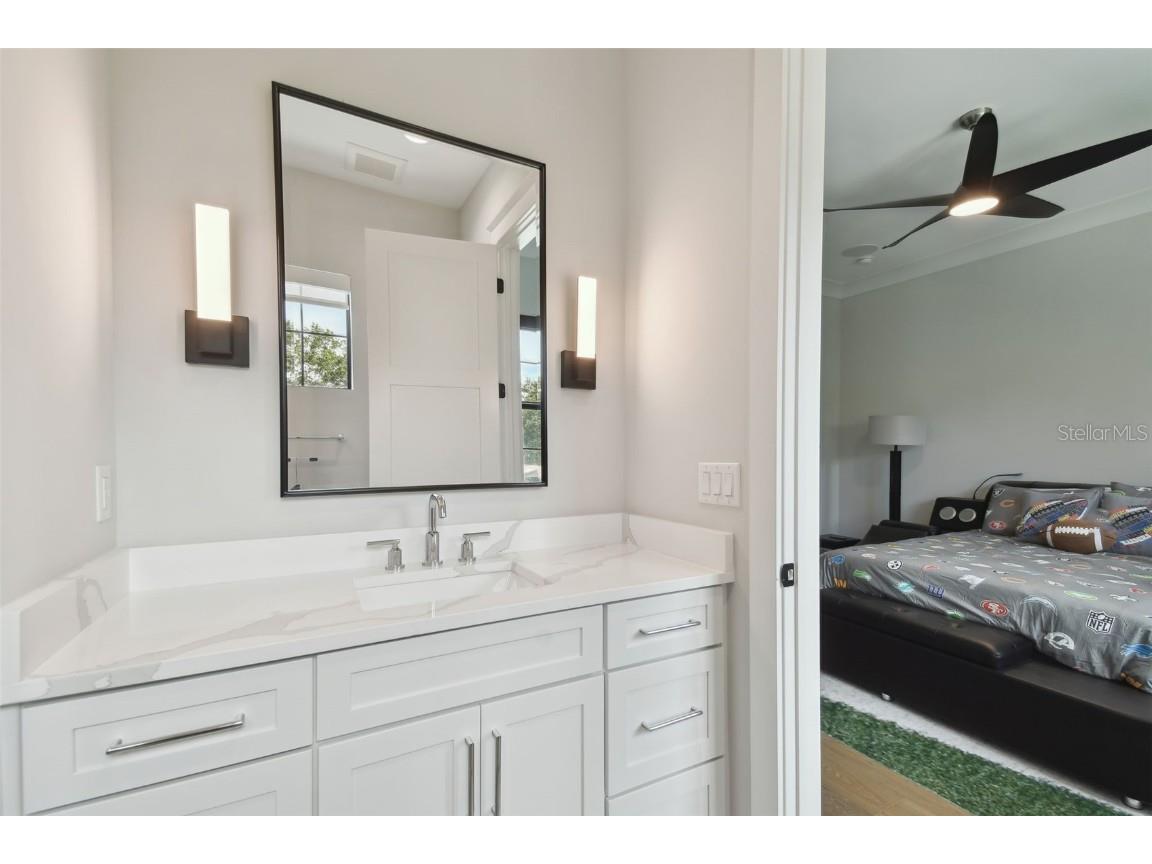 4109 W Inman Avenue Tampa FL 33609 TB8397037 image39