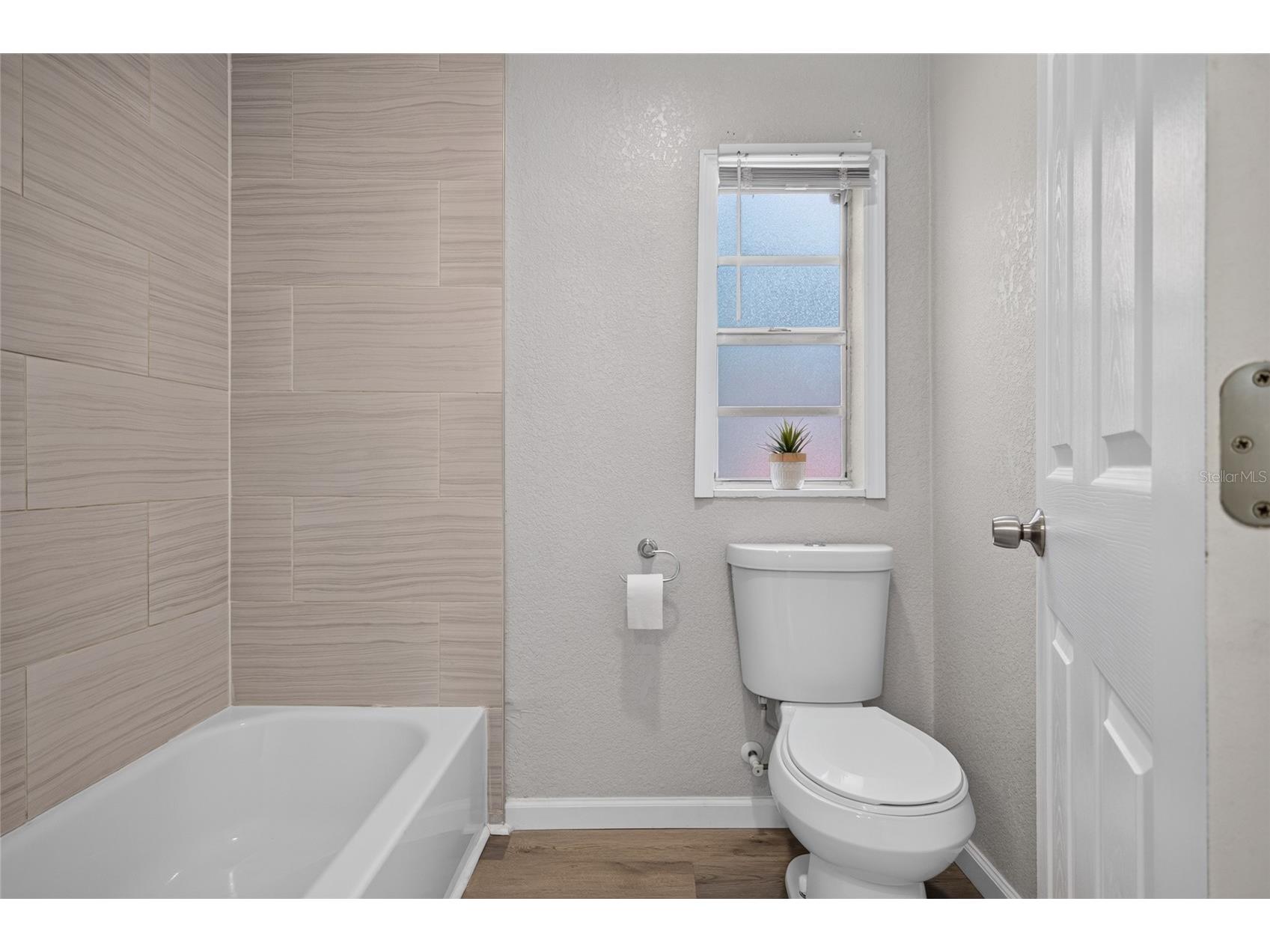 411 12th Avenue E Bradenton FL 34208 TB8531389 image8