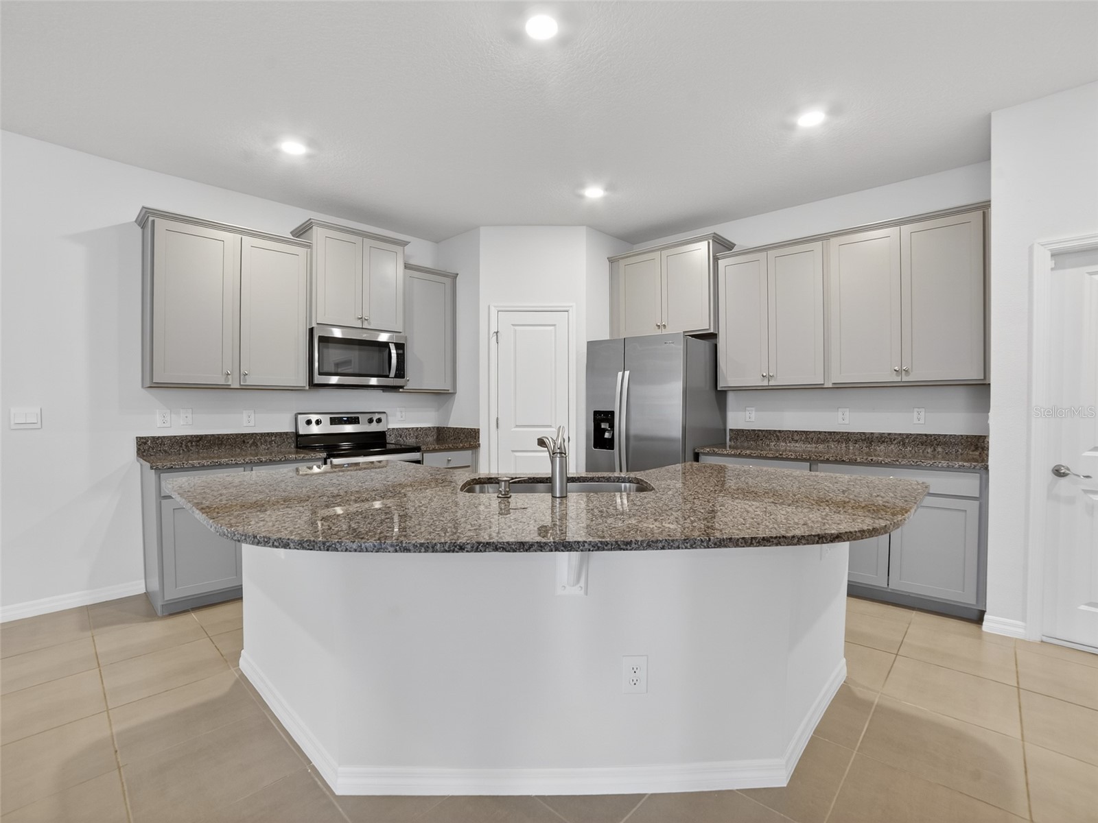 411 157th Court E Bradenton FL 34212 TB8464858 image14