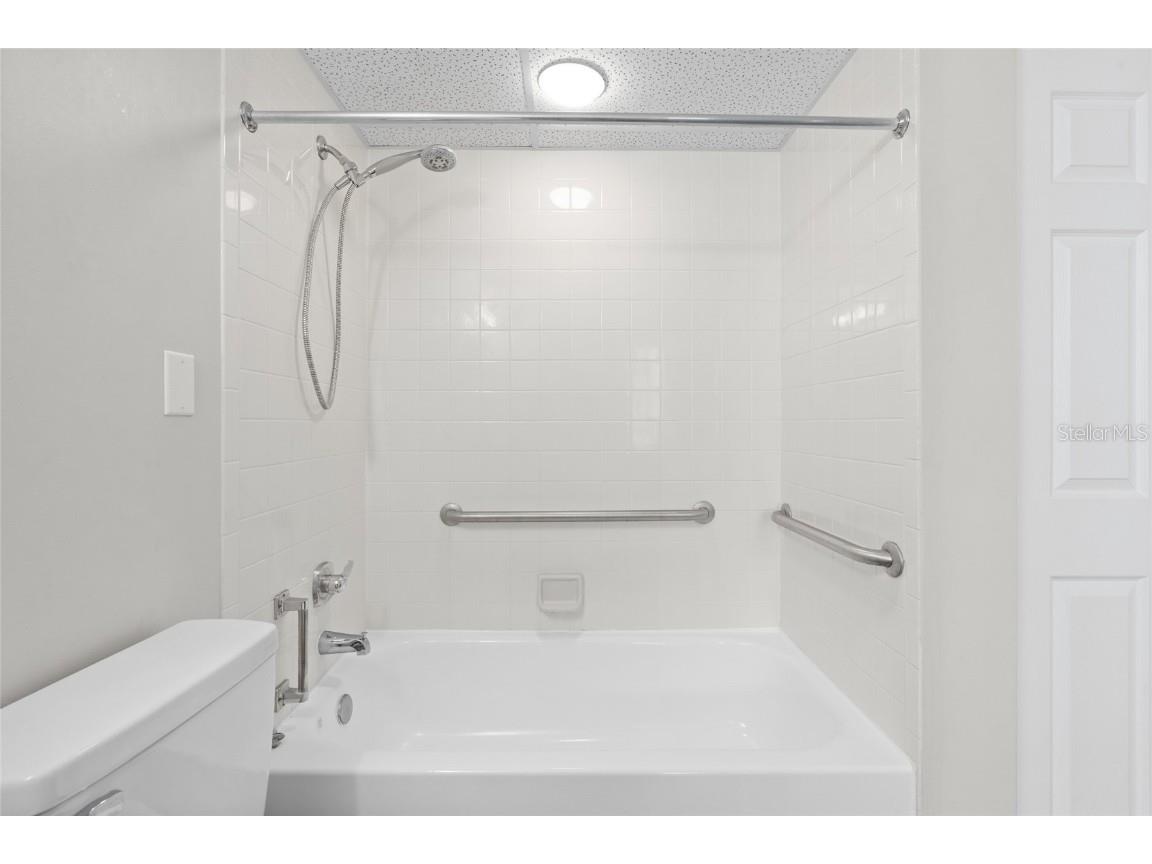 411 1st Avenue N #702 Saint Petersburg FL 33701 TB8446599 image14