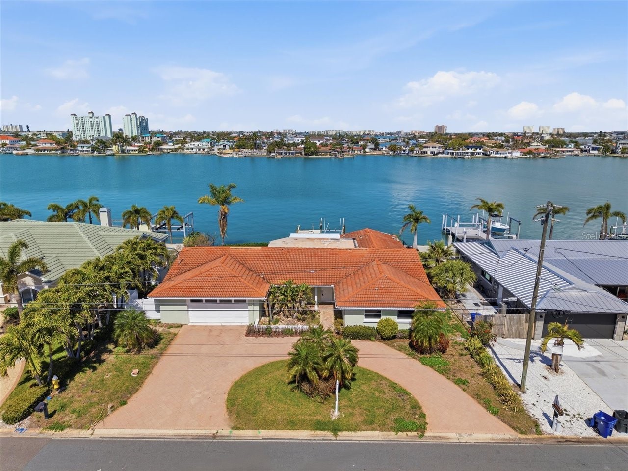 411 55th Avenue Saint Pete Beach FL 33706 - BOCA CIEGA BAY TB8480441 image1