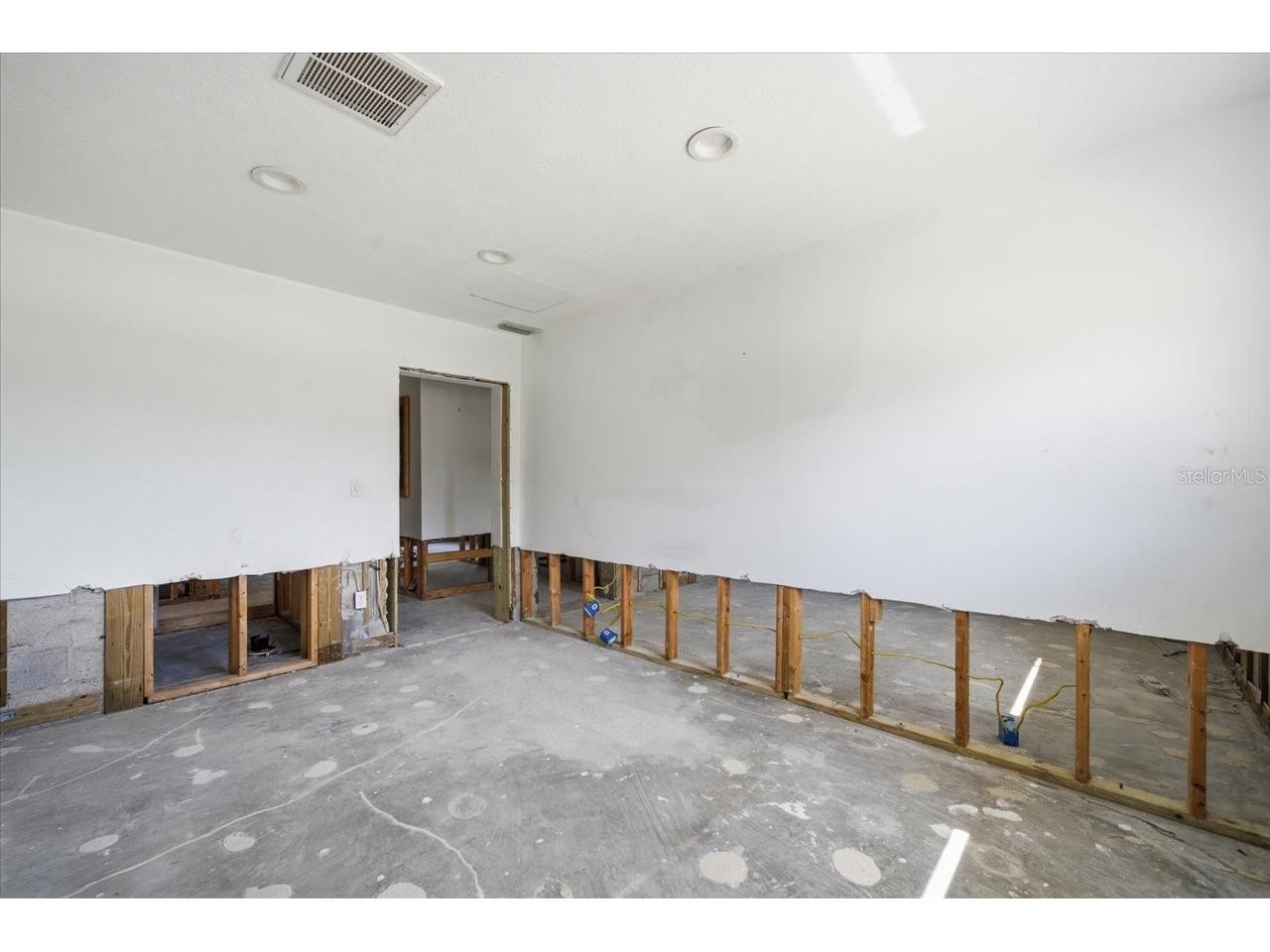 411 55th Avenue Saint Pete Beach FL 33706 - BOCA CIEGA BAY TB8480441 image37