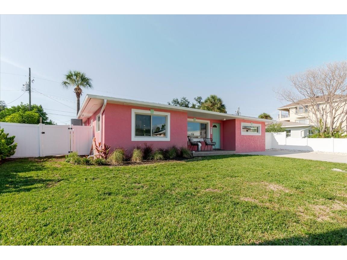 411 87th Avenue Saint Pete Beach FL 33706 TB8461946 image2