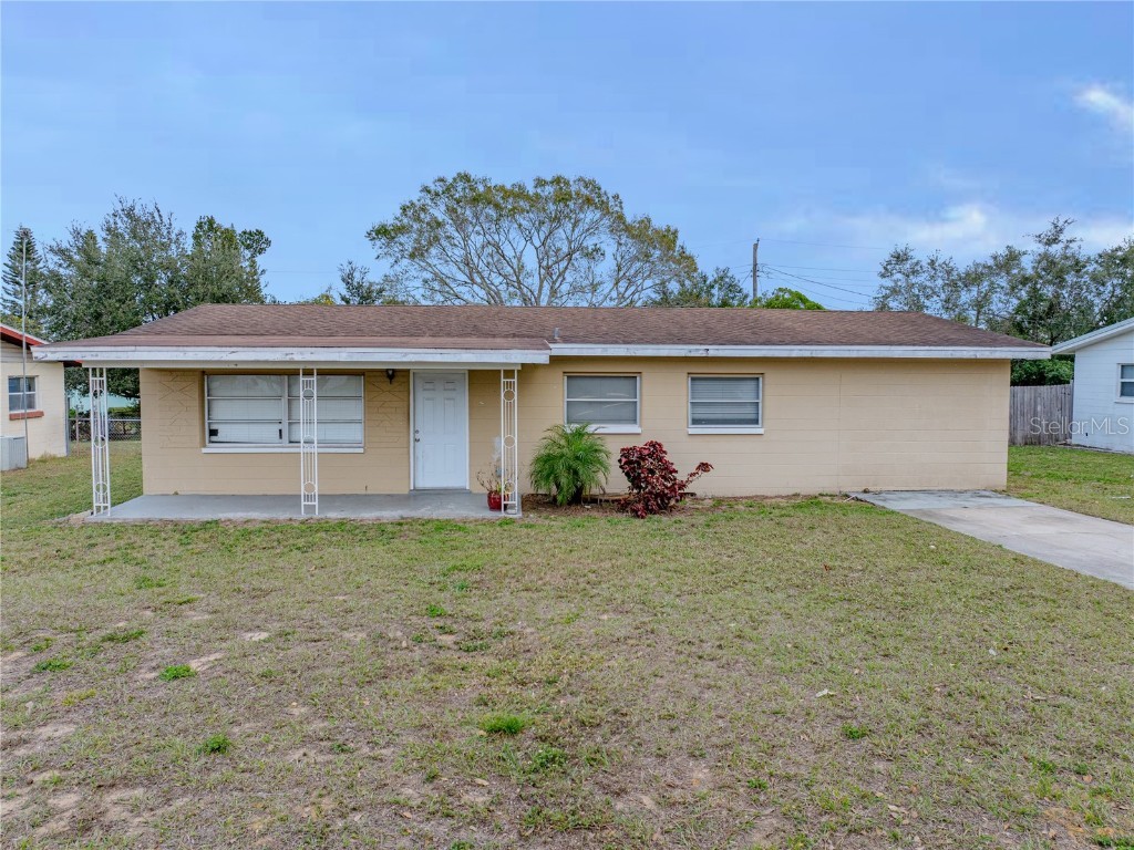 411 8th Street S Dundee FL 33838 L4949952 image1
