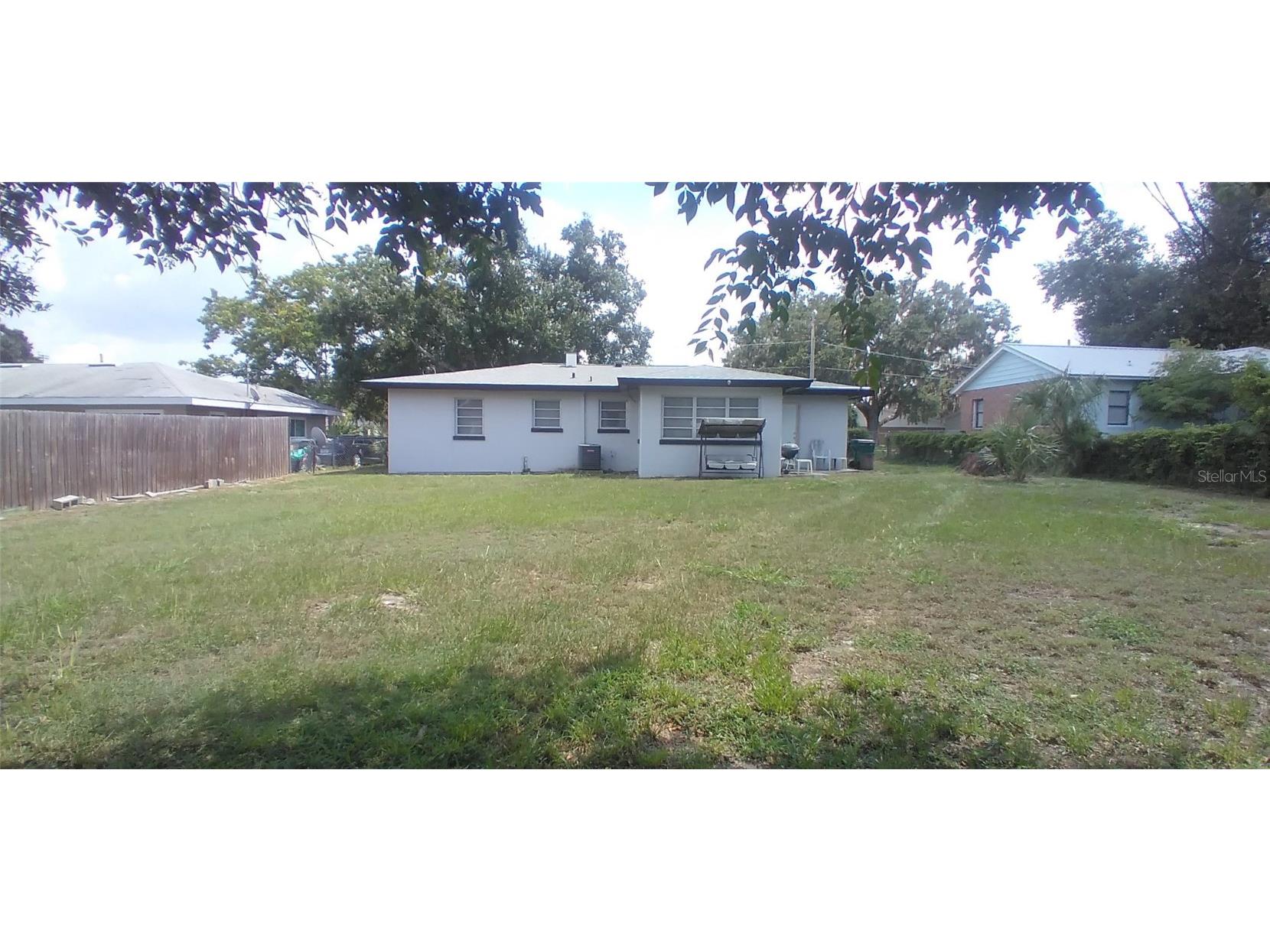 411 Avenue A SE Winter Haven FL 33880 L4954810 image2