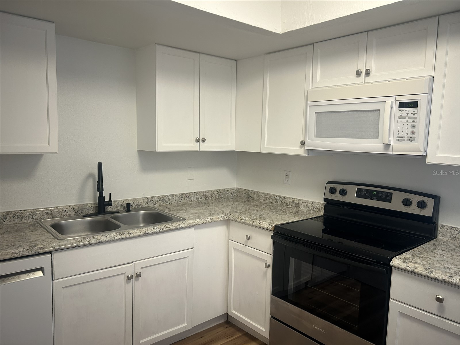 411 Banana Cay Drive #C South Daytona FL 32119 V4947348 image5