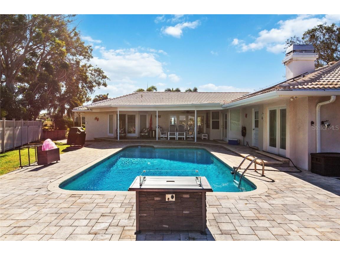 411 Belle Isle Avenue Belleair Beach FL 33786 TB8438769 image15