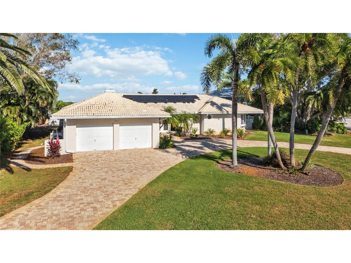 411 Belle Isle Avenue Belleair Beach FL 33786 TB8438769 image2