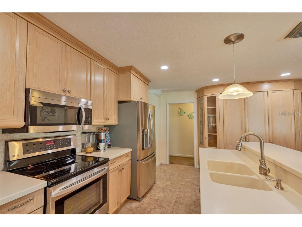 411 Belle Isle Avenue Belleair Beach FL 33786 TB8438769 image23