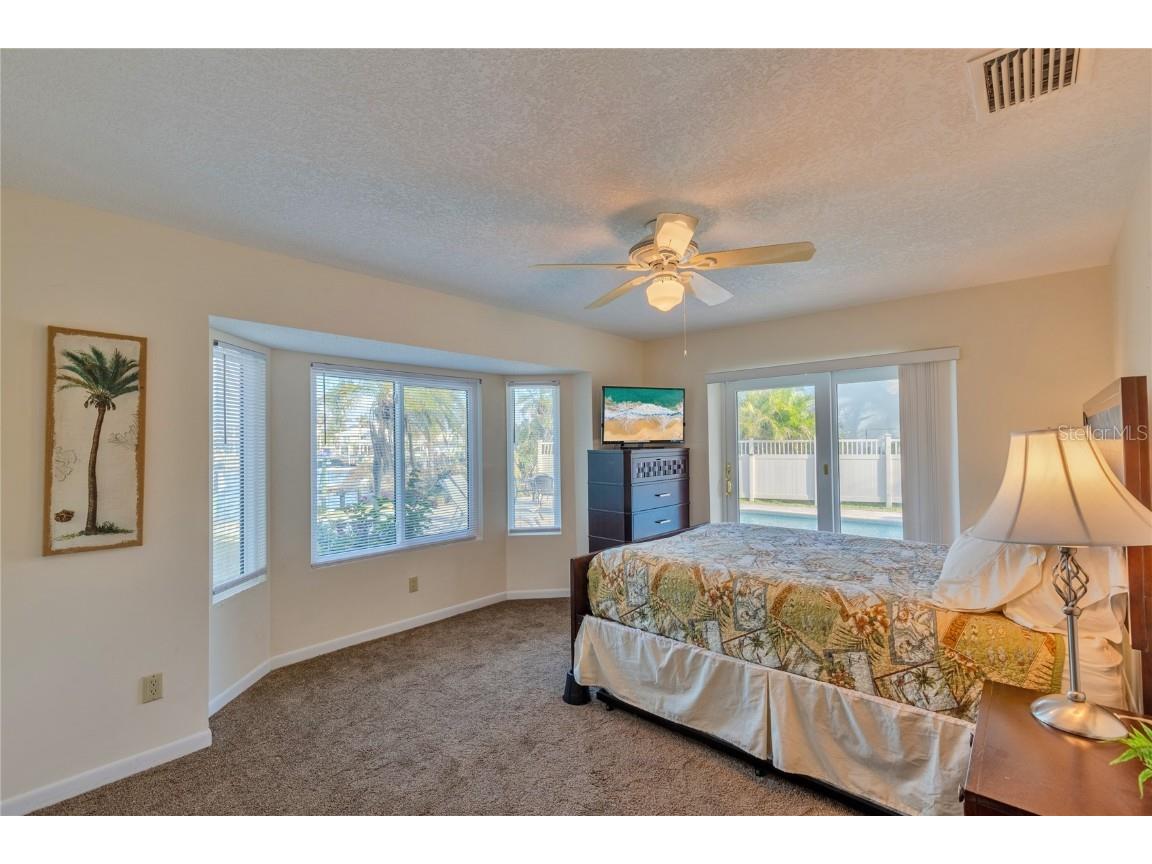 411 Belle Isle Avenue Belleair Beach FL 33786 TB8438769 image47