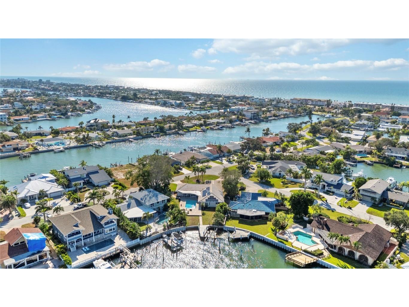 411 Belle Isle Avenue Belleair Beach FL 33786 TB8438769 image62