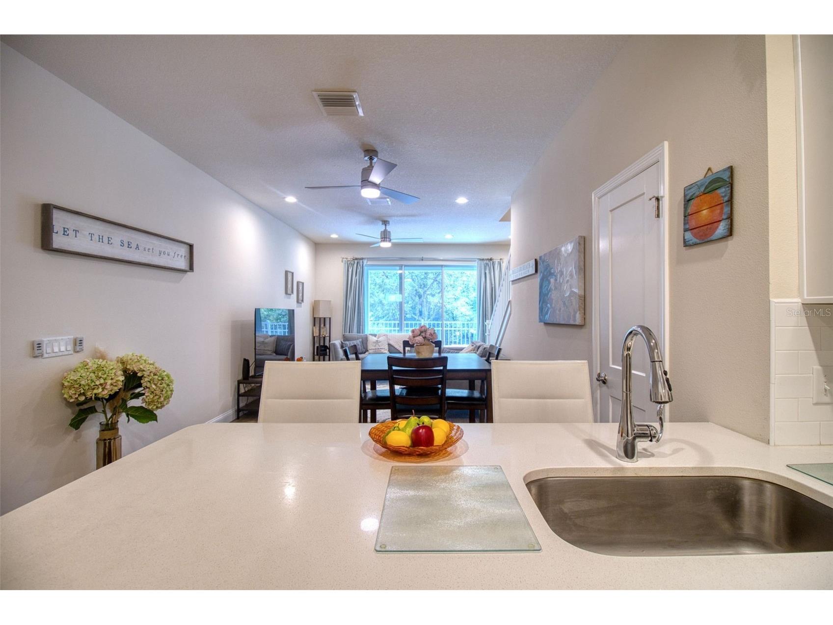 411 Birdsong Lane Dunedin FL 34698 TB8530931 image4