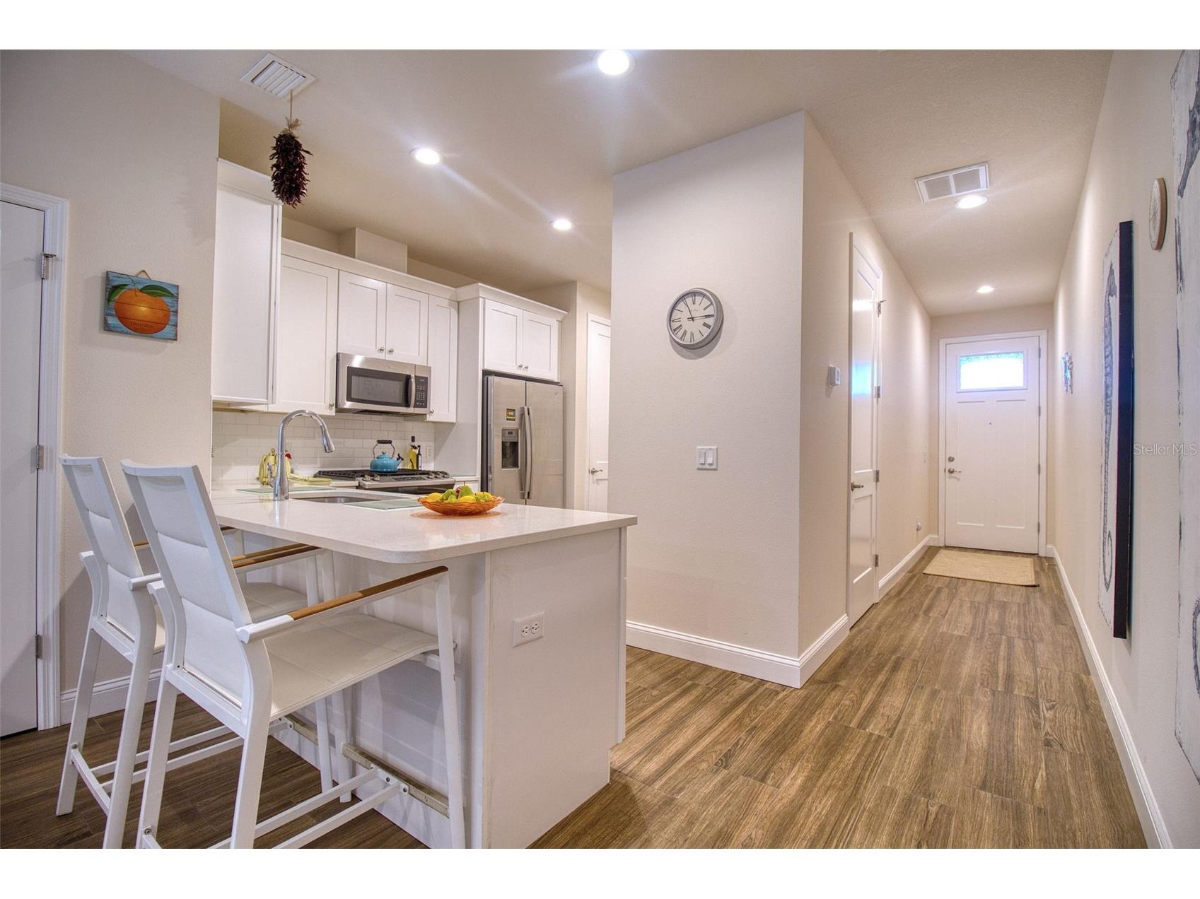411 Birdsong Lane Dunedin FL 34698 TB8530931 image6