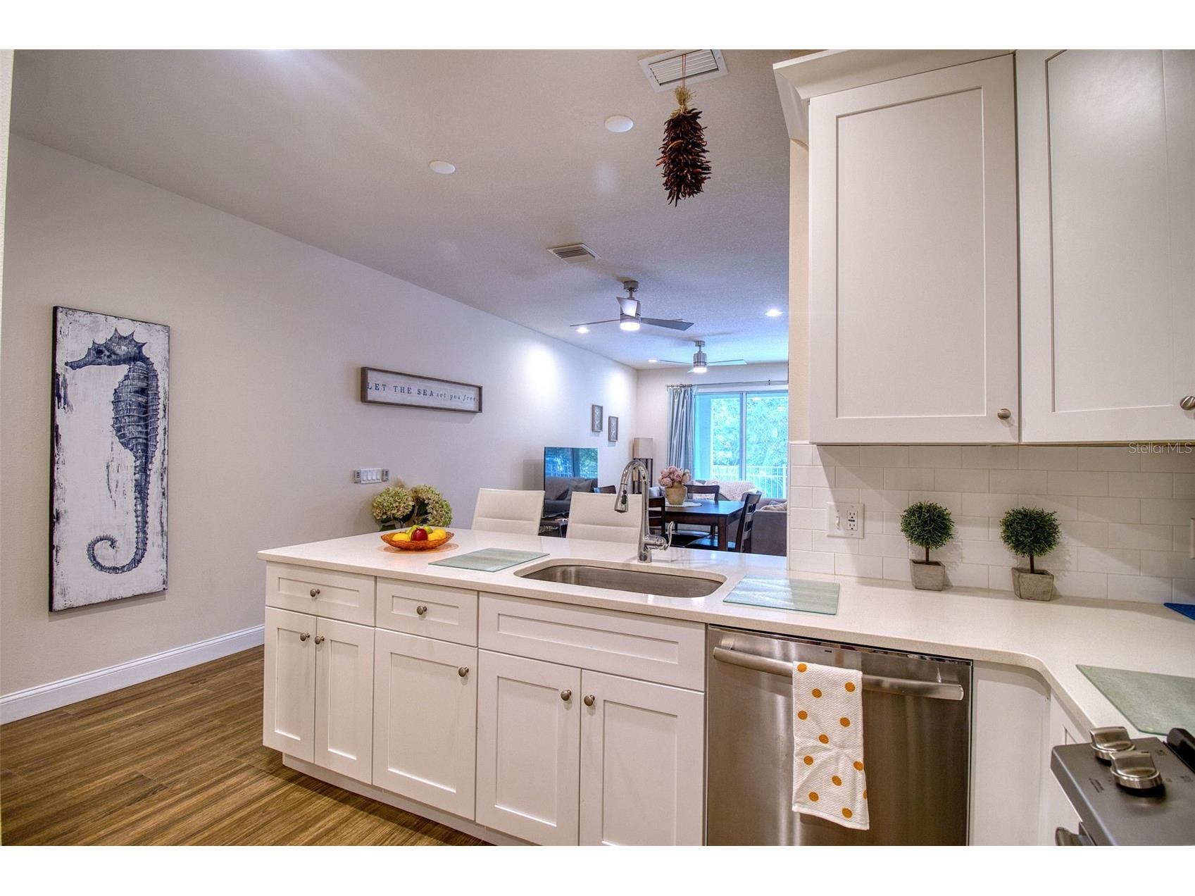 411 Birdsong Lane Dunedin FL 34698 TB8530931 image9