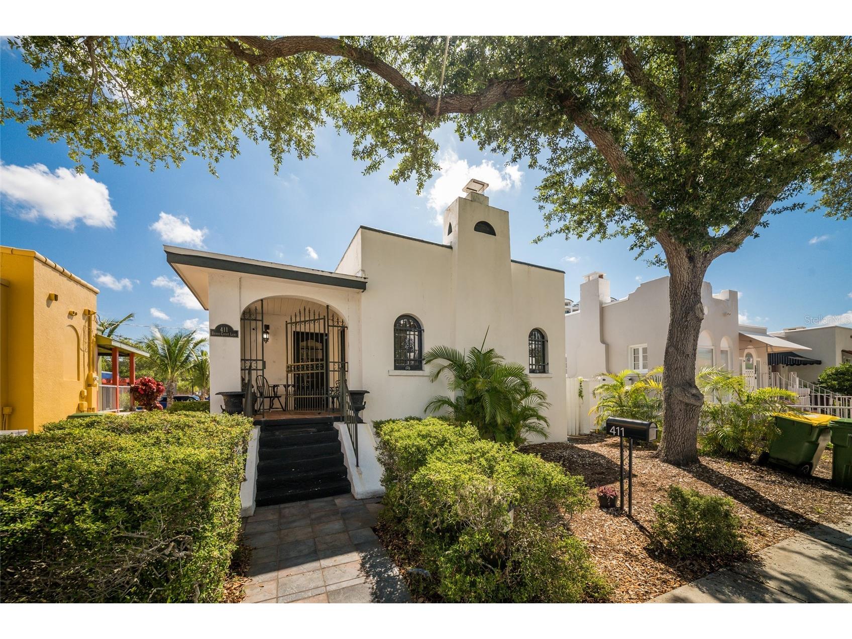 411 Burns Court Sarasota FL 34236 A4694679 image1
