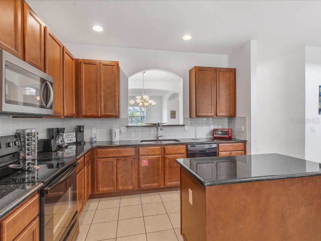 411 Cabello Drive Davenport FL 33837 O6303113 image6