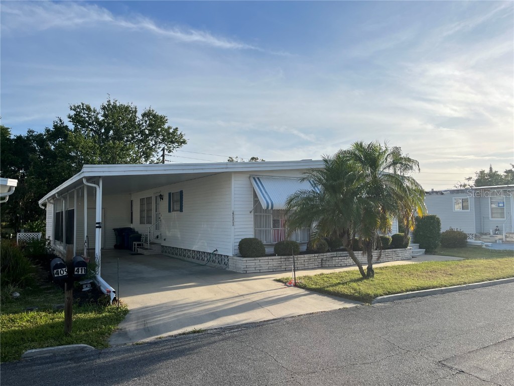 411 Cervina Drive N #493 Venice FL 34285 N6138550 image1