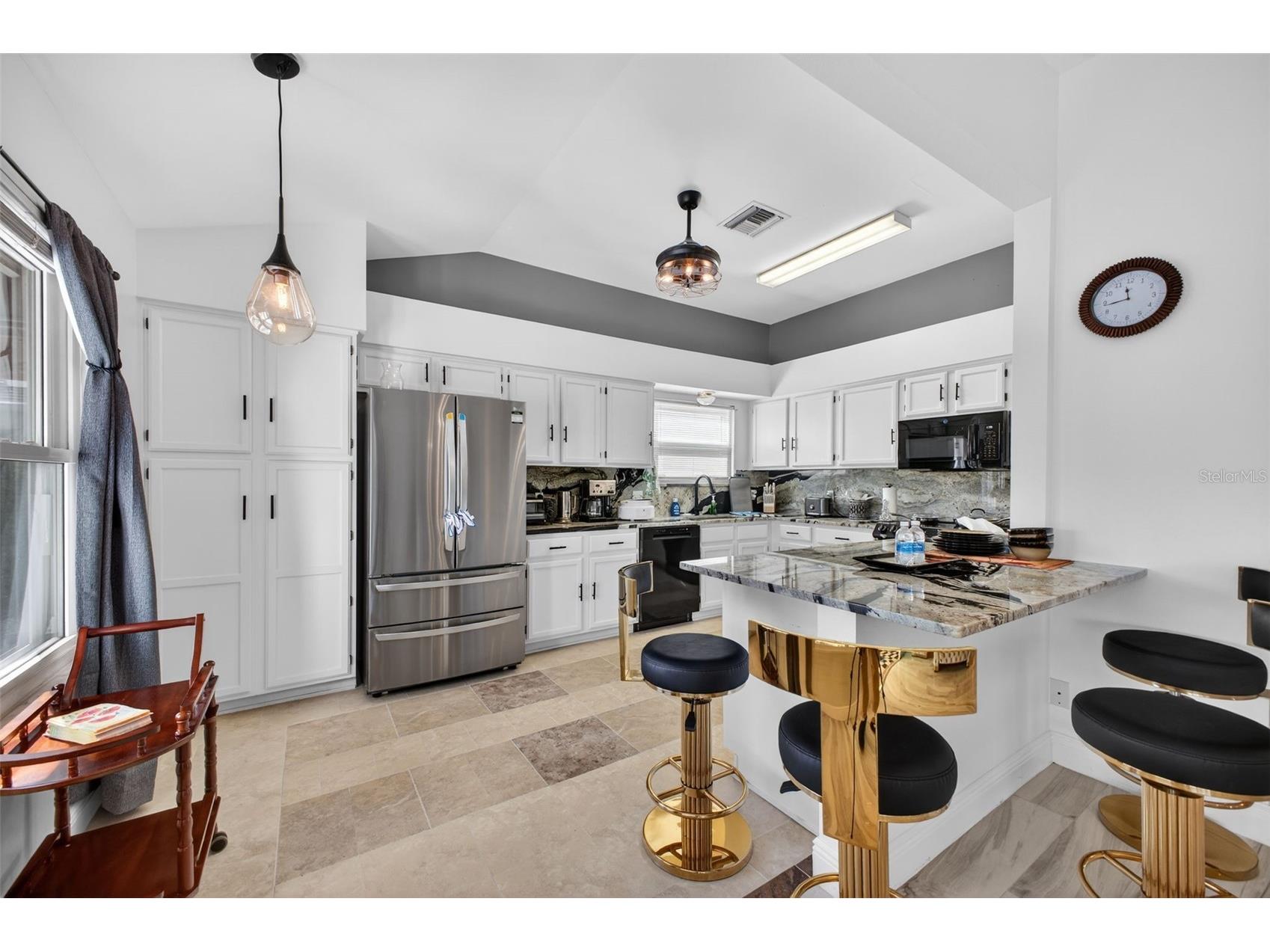 411 Del Mar Drive Lady Lake FL 32159 G5107378 image18