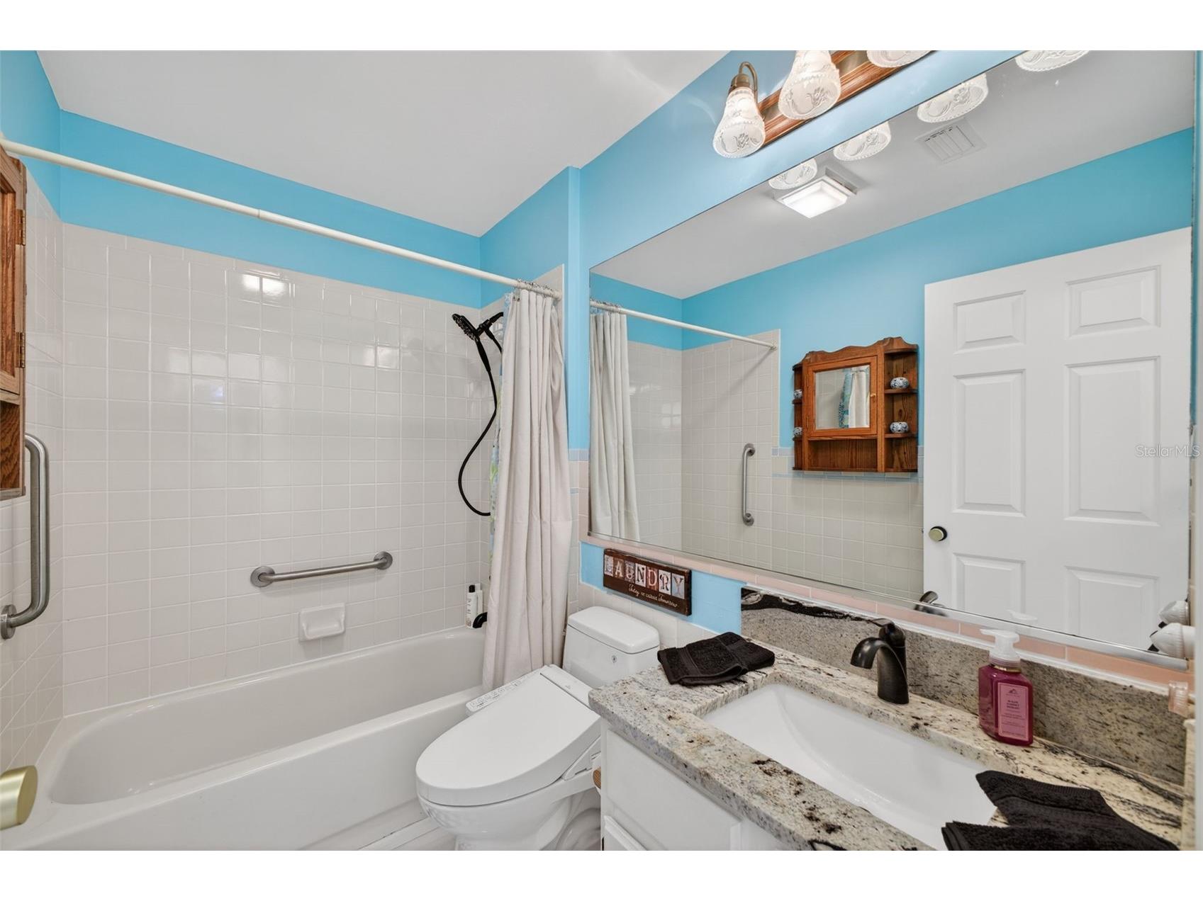 411 Del Mar Drive Lady Lake FL 32159 G5107378 image27