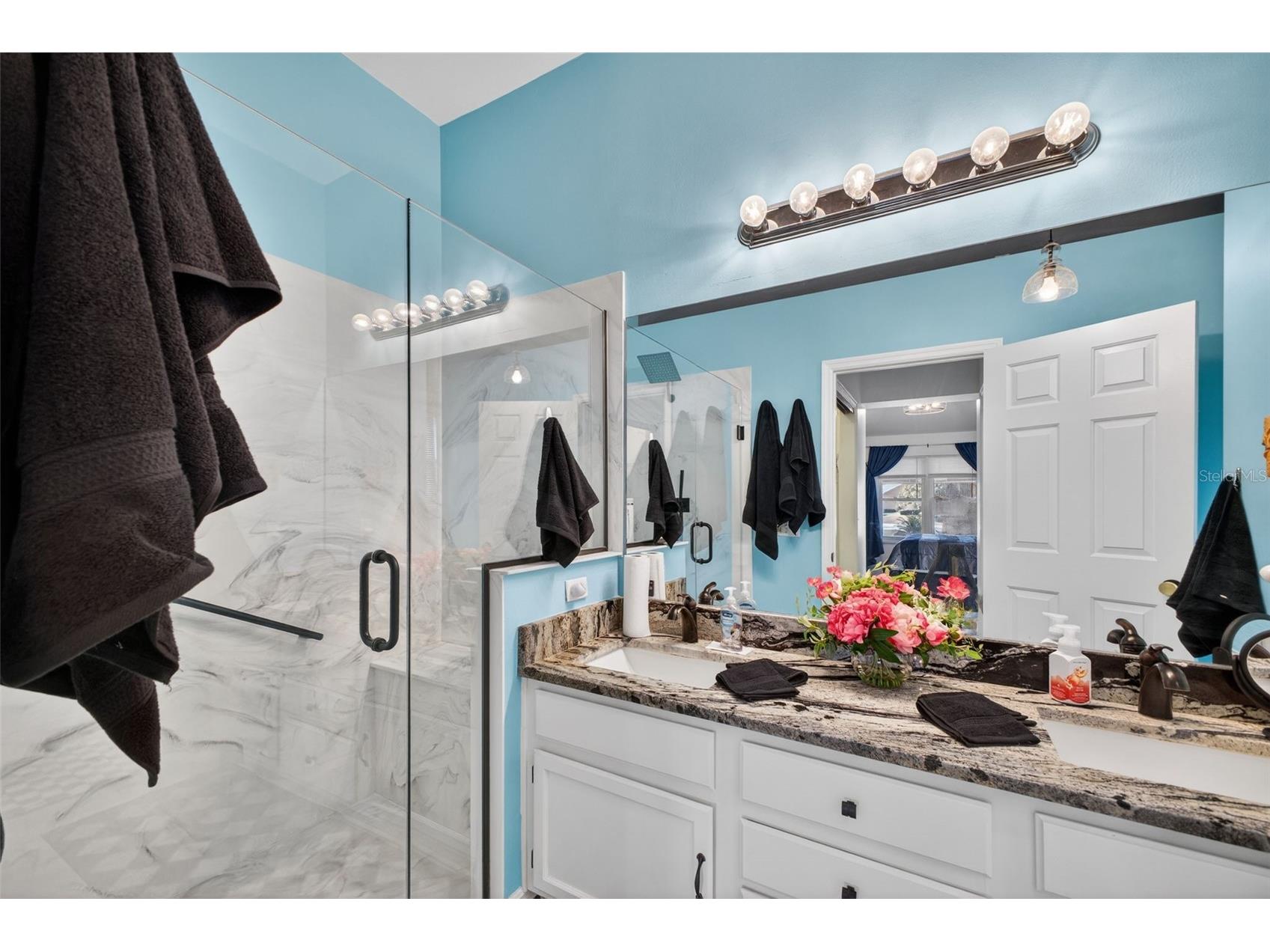 411 Del Mar Drive Lady Lake FL 32159 G5107378 image9