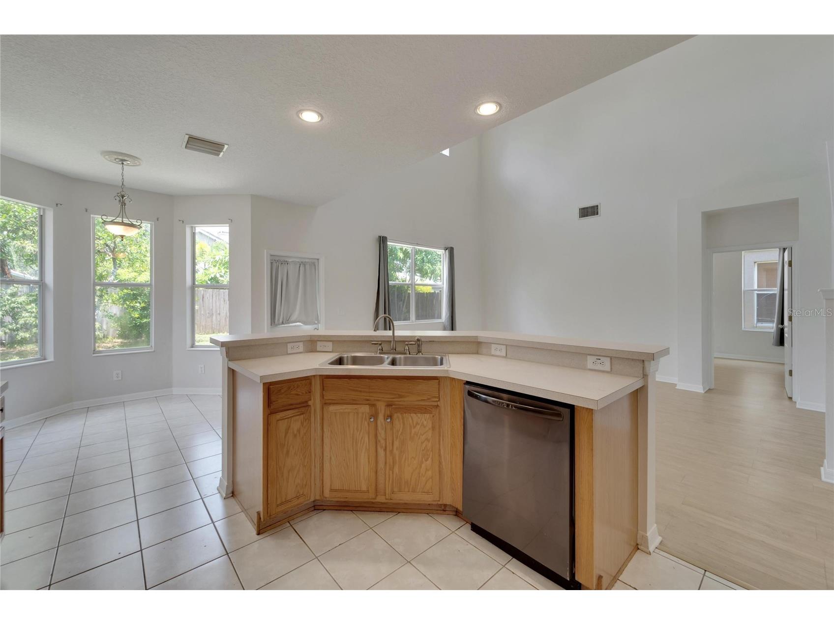 411 Durham Shore Court Apollo Beach FL 33572 TB8502861 image28