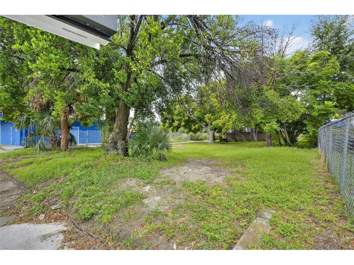 411 E Dr Martin Luther King Jr Boulevard Tampa FL 33603 TB8427535 image8