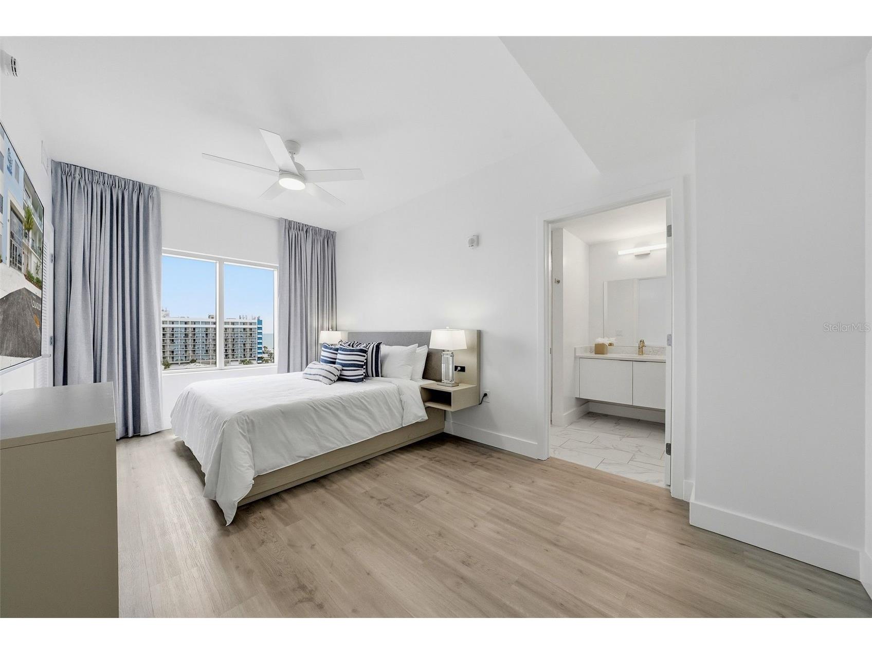 411 E Shore Drive #207 Clearwater Beach FL 33767 TB8516570 image5
