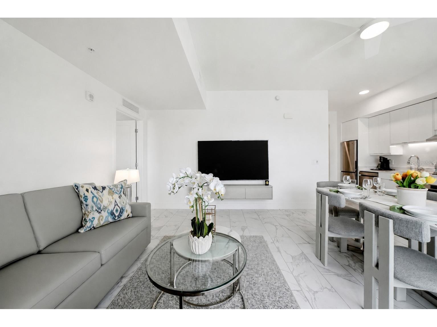 411 E Shore Drive #512 Clearwater Beach FL 33767 TB8515478 image4