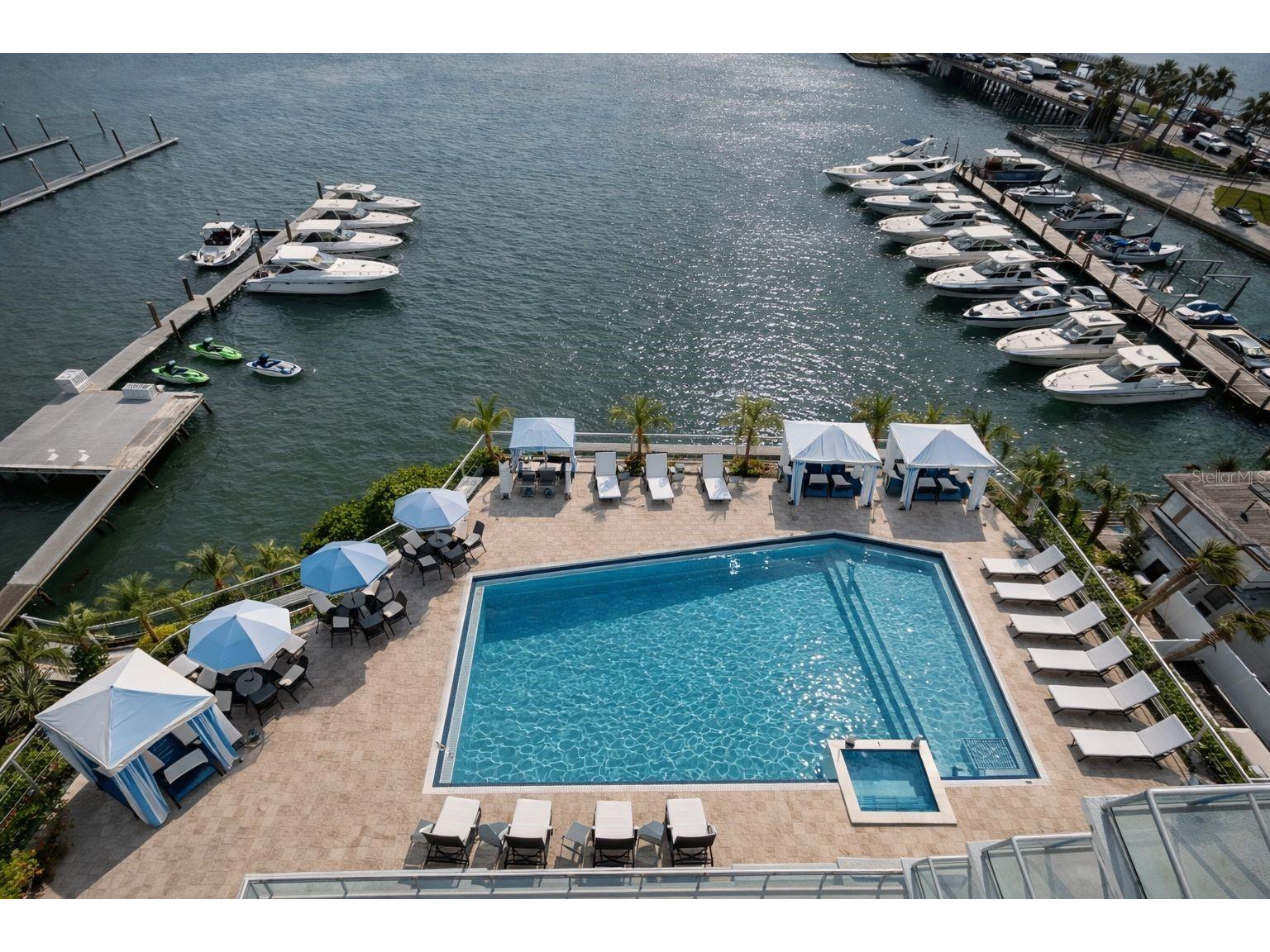 411 E Shore Drive #PH7 Clearwater Beach FL 33767 TB8515593 image14