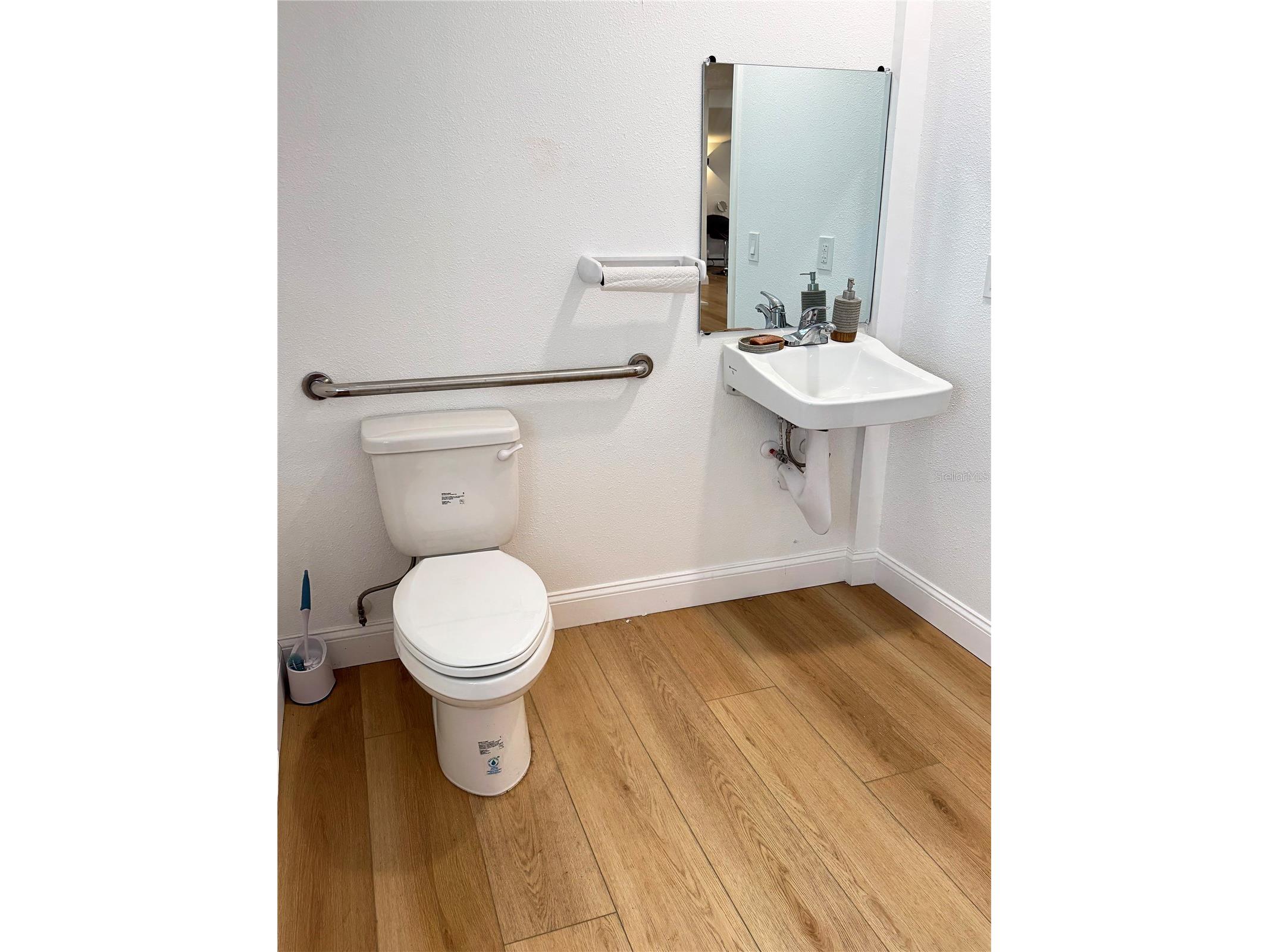 411 Flagler Avenue New Smyrna Beach FL 32169 NS1088659 image8