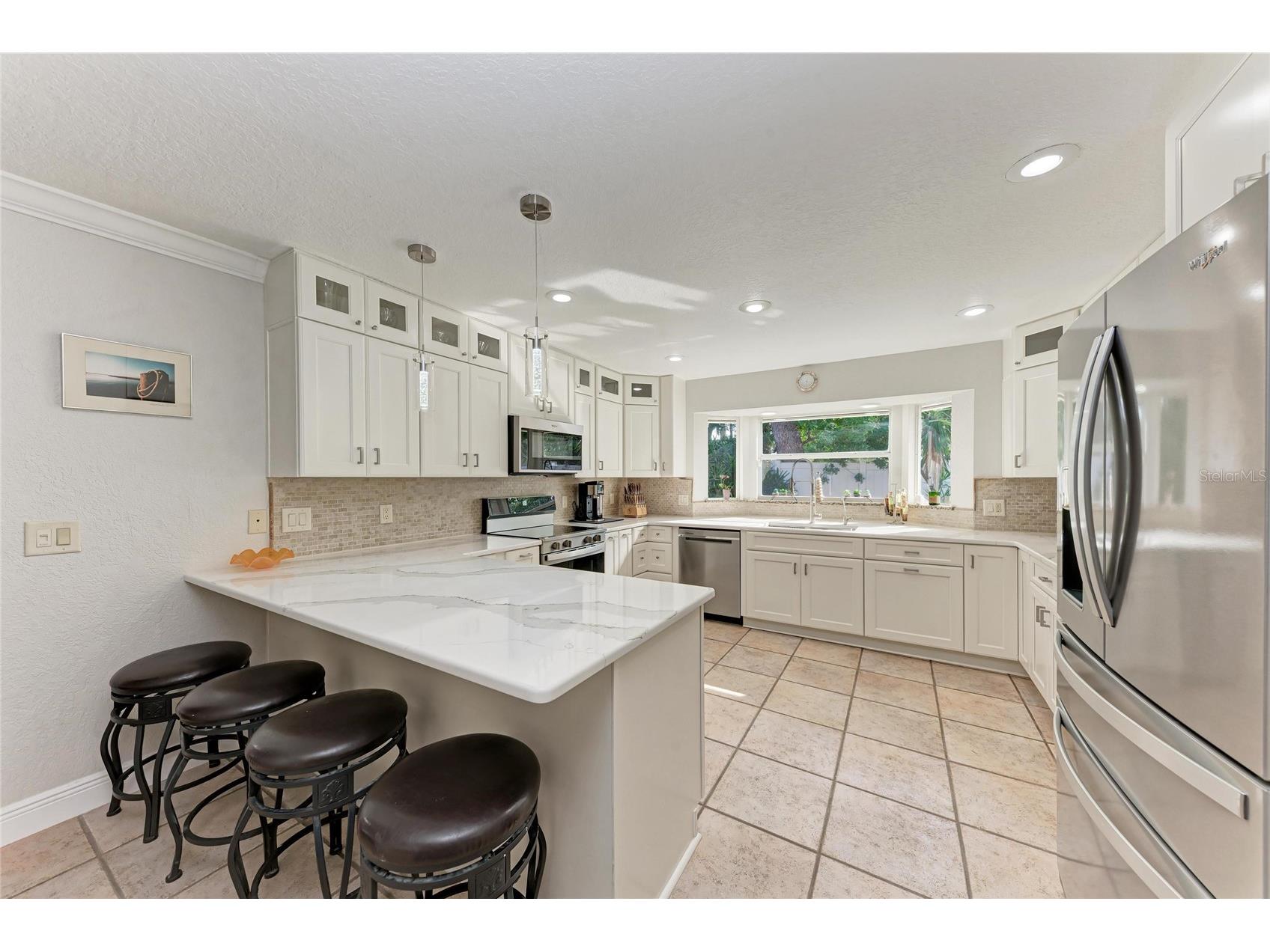 411 Harbor View Lane Largo FL 33770 A4678091 image15