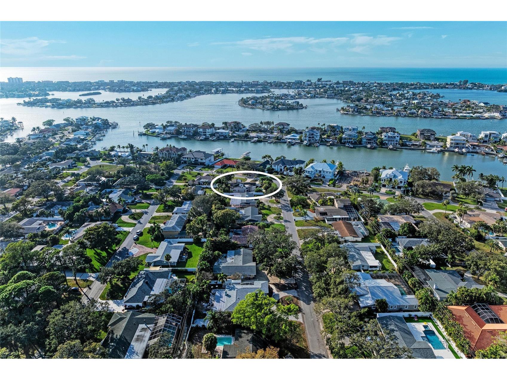 411 Harbor View Lane Largo FL 33770 A4678091 image4