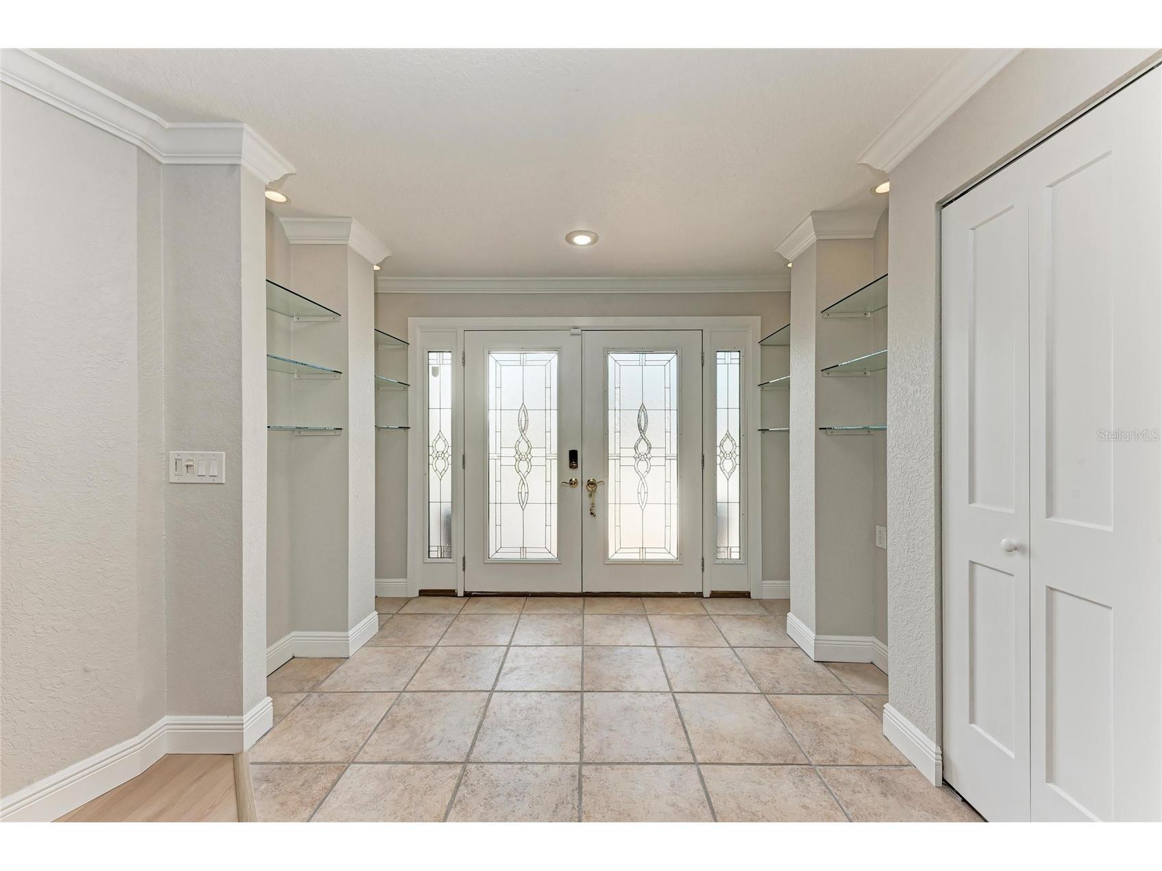 411 Harbor View Lane Largo FL 33770 A4678091 image6