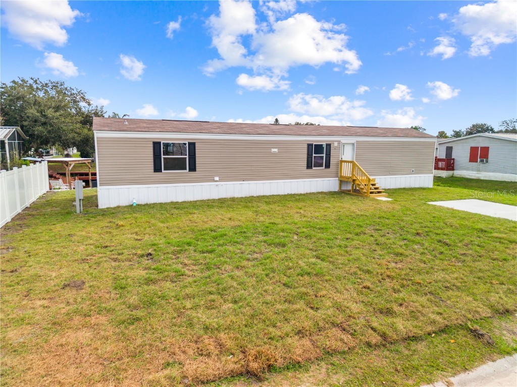 411 Lagoon Court Kenansville FL 34739 - LAKE MARIAN S5141121 image2