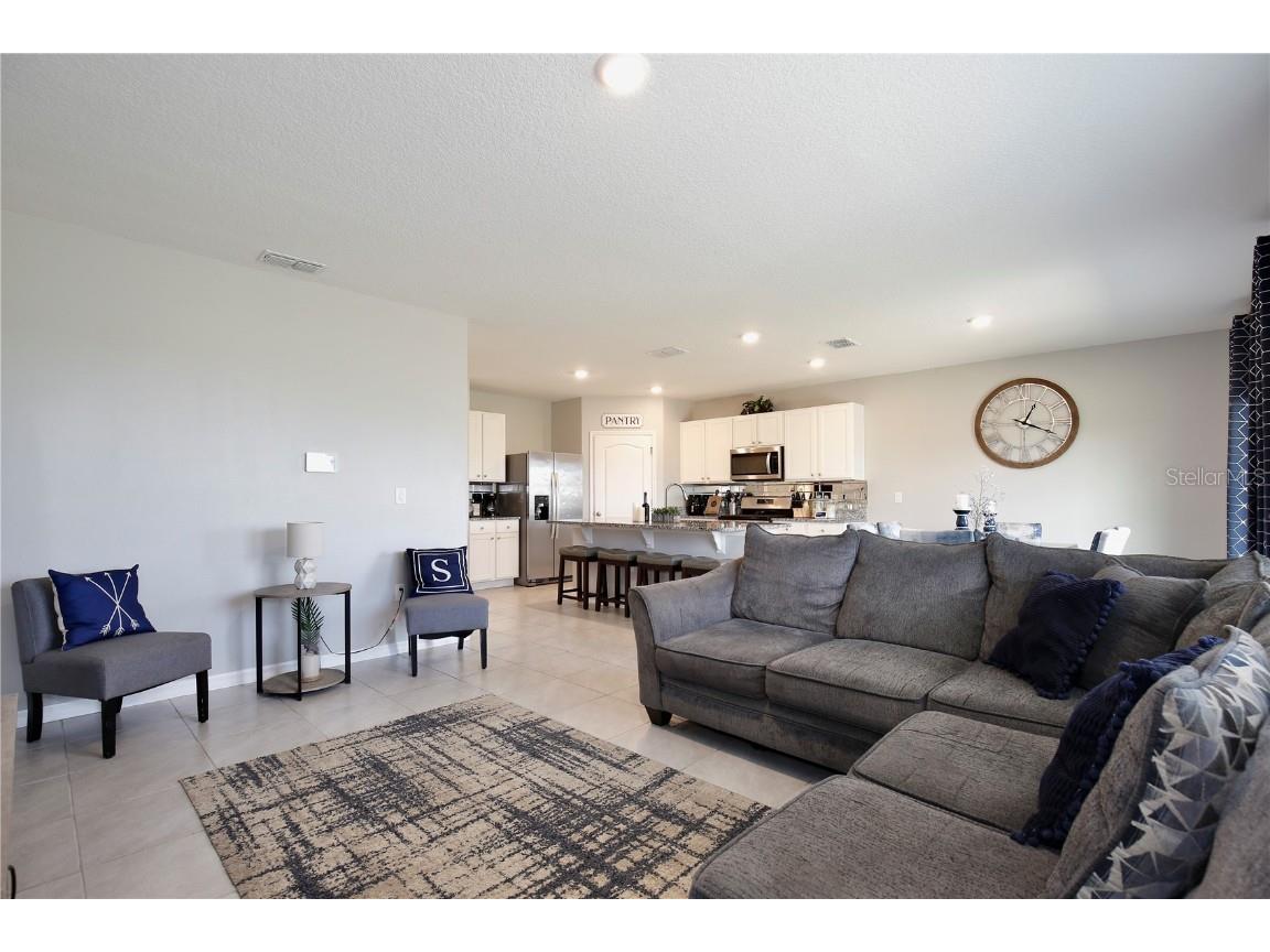 411 Lazio Circle Debary FL 32713 V4945839 image11