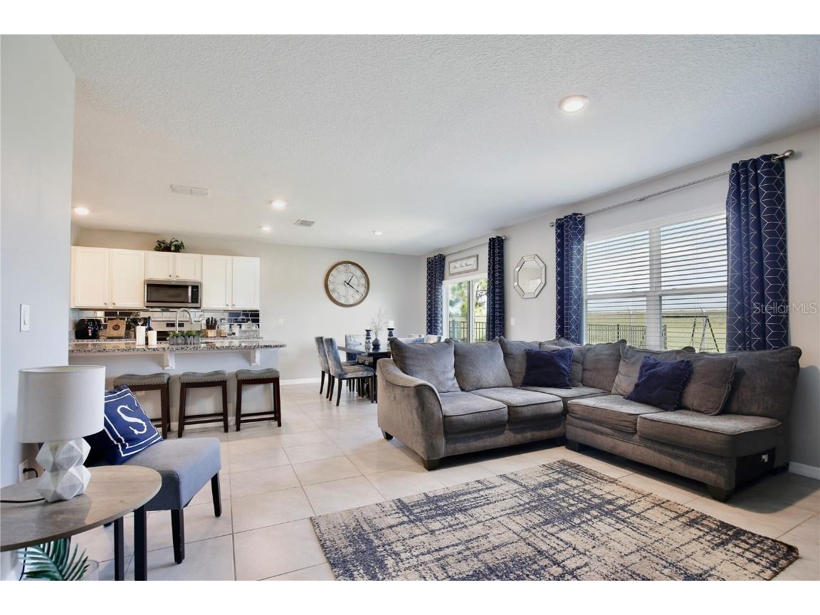 411 Lazio Circle Debary FL 32713 V4945839 image15