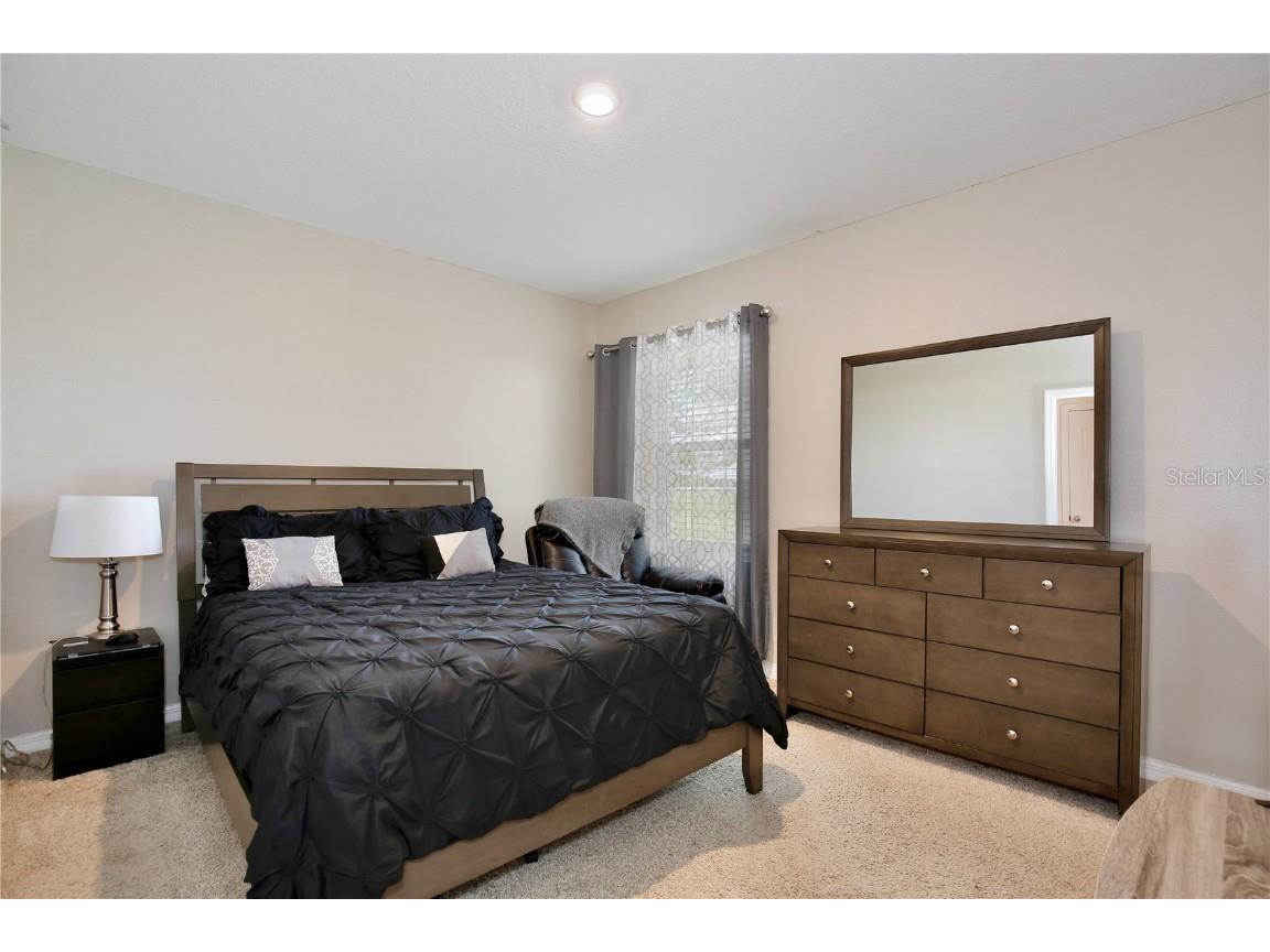 411 Lazio Circle Debary FL 32713 V4945839 image25