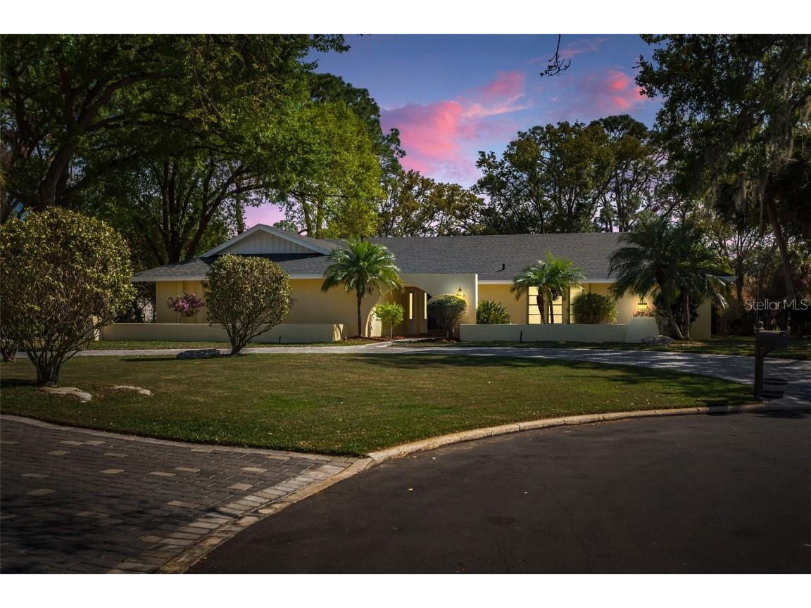 411 Lone Palm Drive Lakeland FL 33815 - LAKE BLANTON L4935810 image1