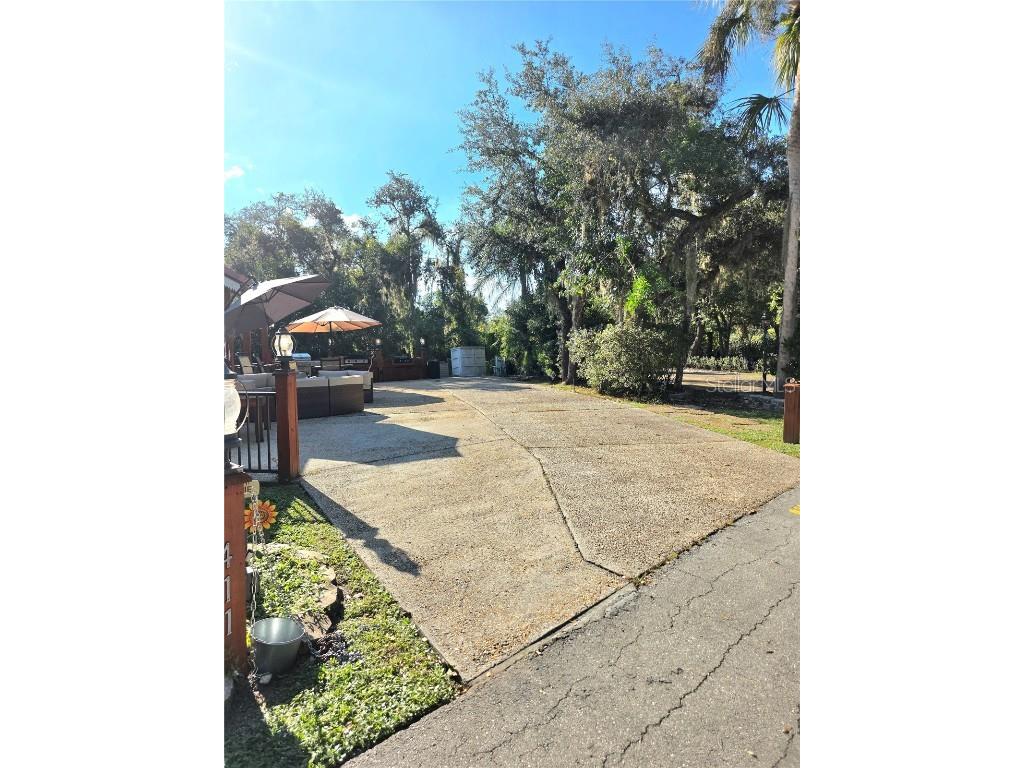 411 Longhorn Drive Lake Wales FL 33853 P4936775 image2