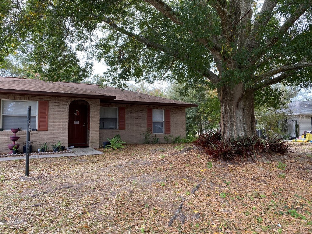 411 Marklen Loop Polk City FL 33868 O6164676 image1
