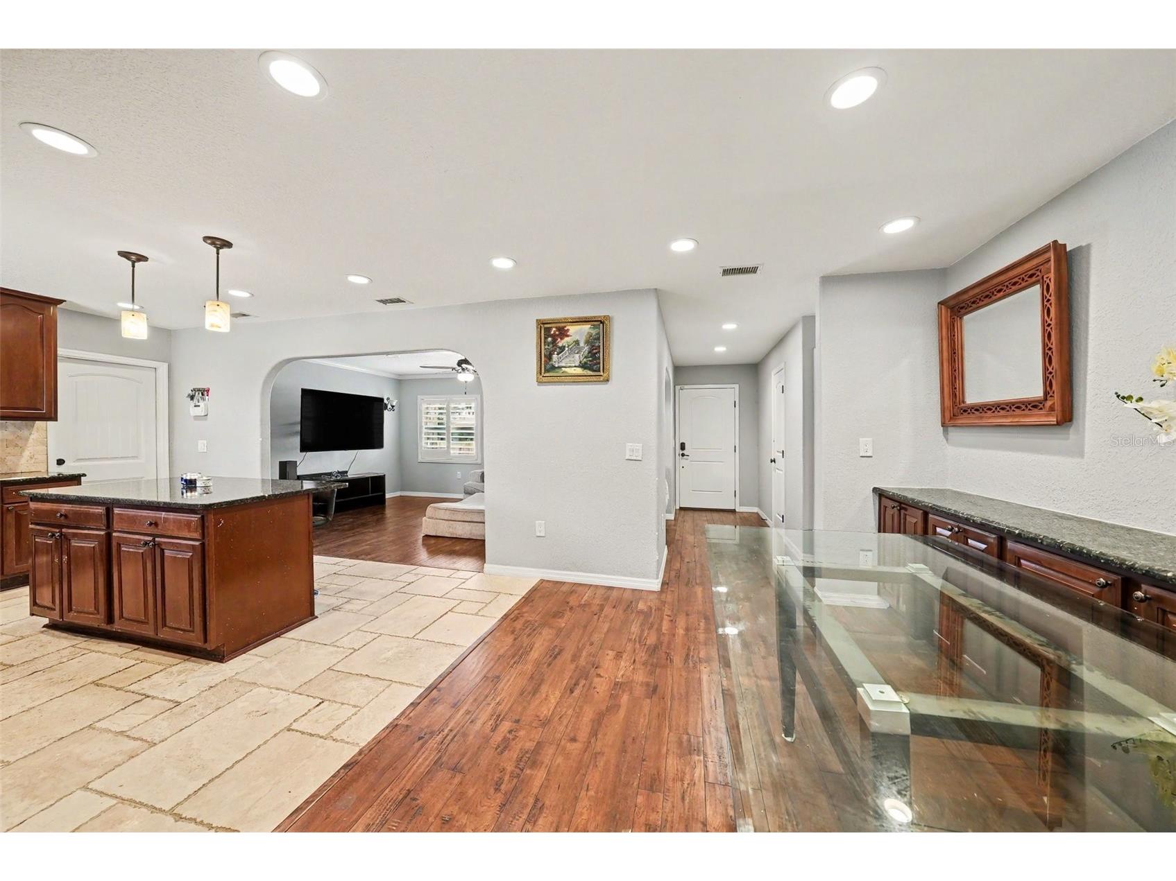 411 Merlin Court Brandon FL 33510 TB8515773 image8
