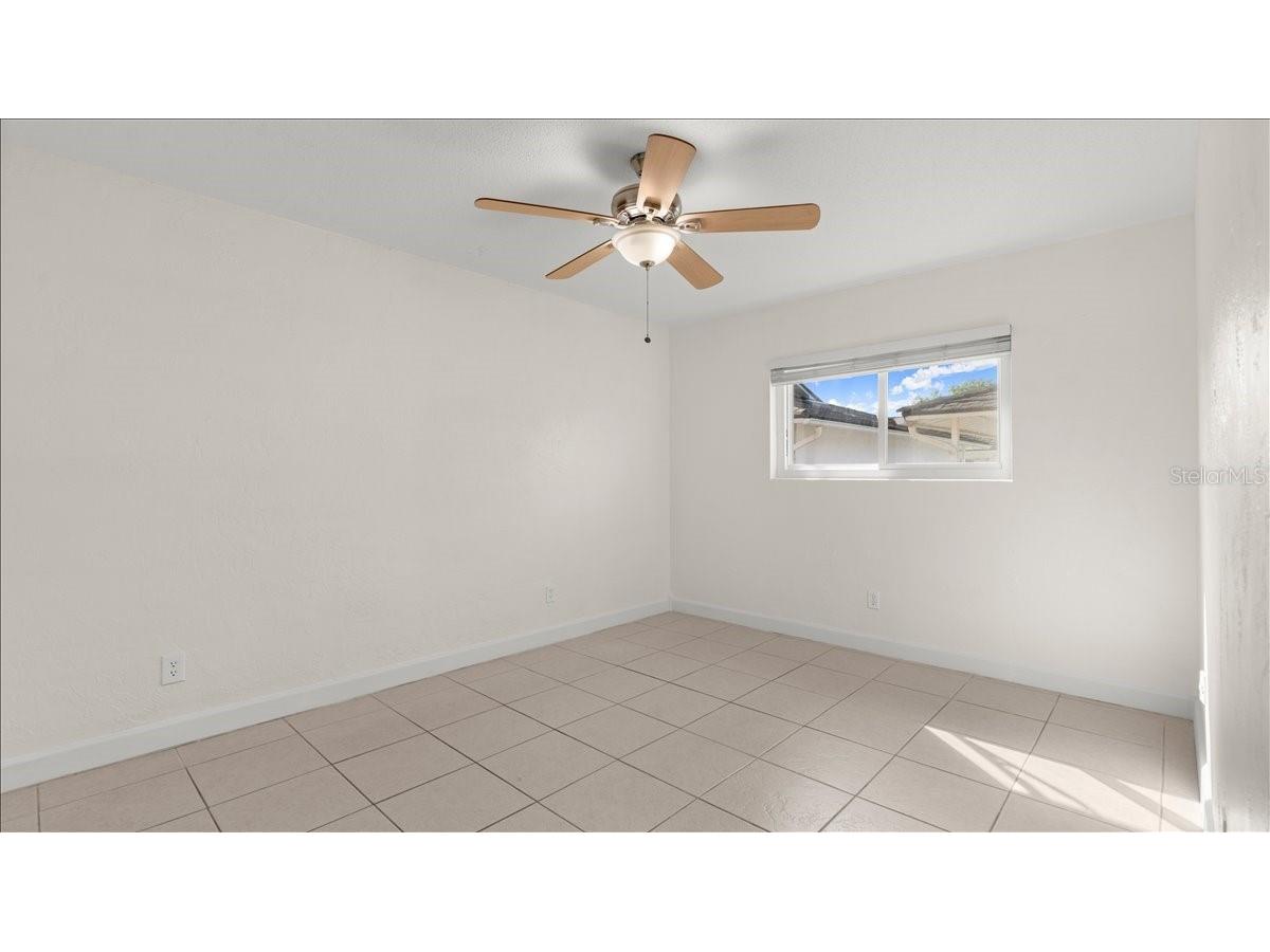 411 N Halifax Avenue #304 Daytona Beach FL 32118 V4949605 image23
