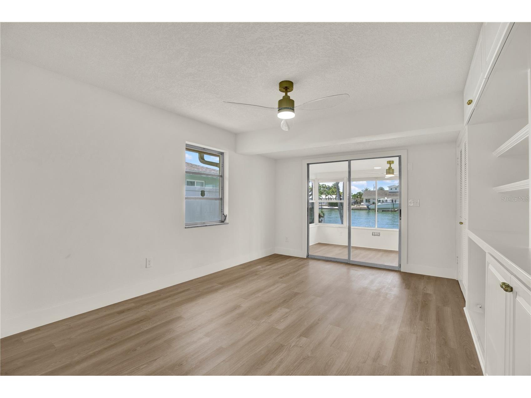 411 Palm Island NE Clearwater Beach FL 33767 TB8526168 image12