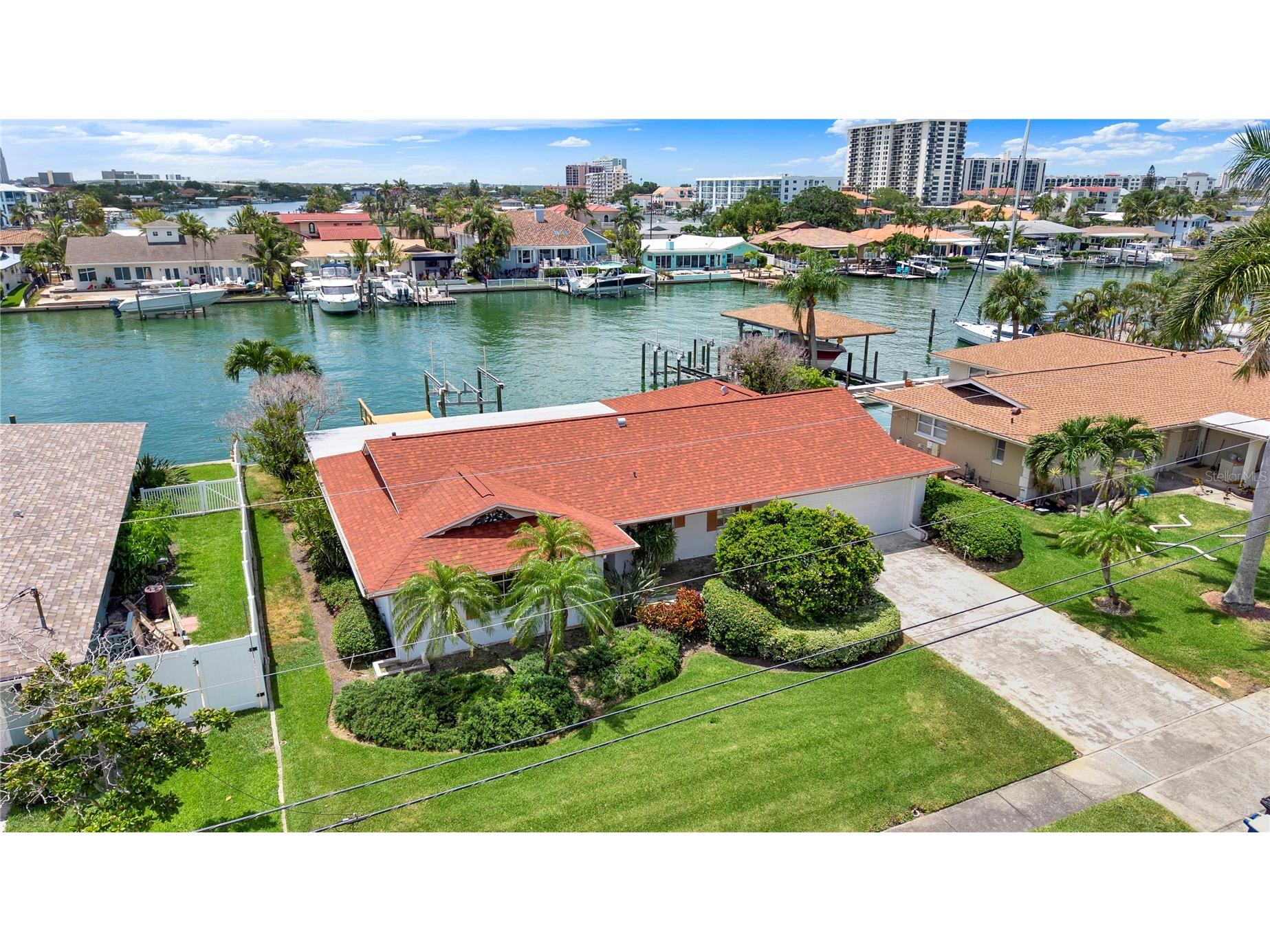 411 Palm Island NE Clearwater Beach FL 33767 TB8526168 image3