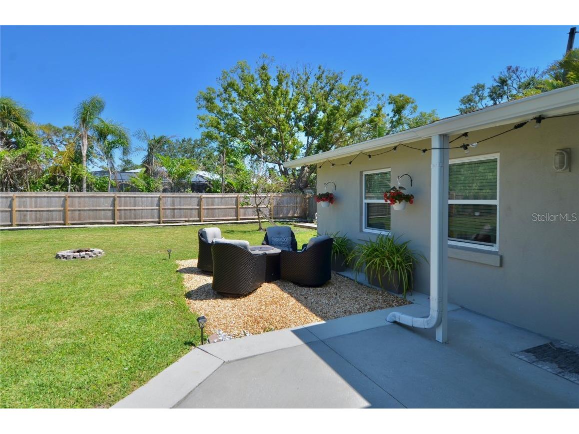 411 Pameto Road Nokomis FL 34275 N6141073 image35