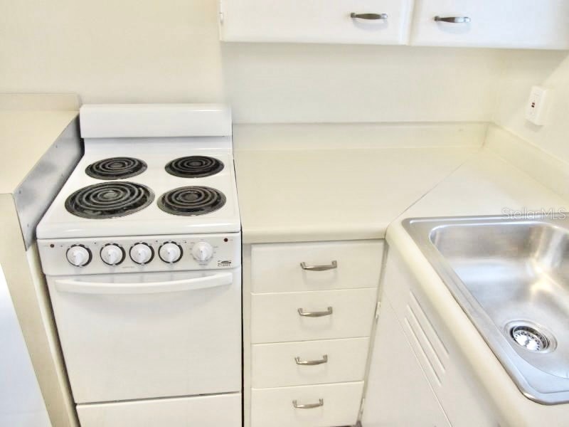 411 Pleasant Street Clearwater FL 33755 W7885997 image22