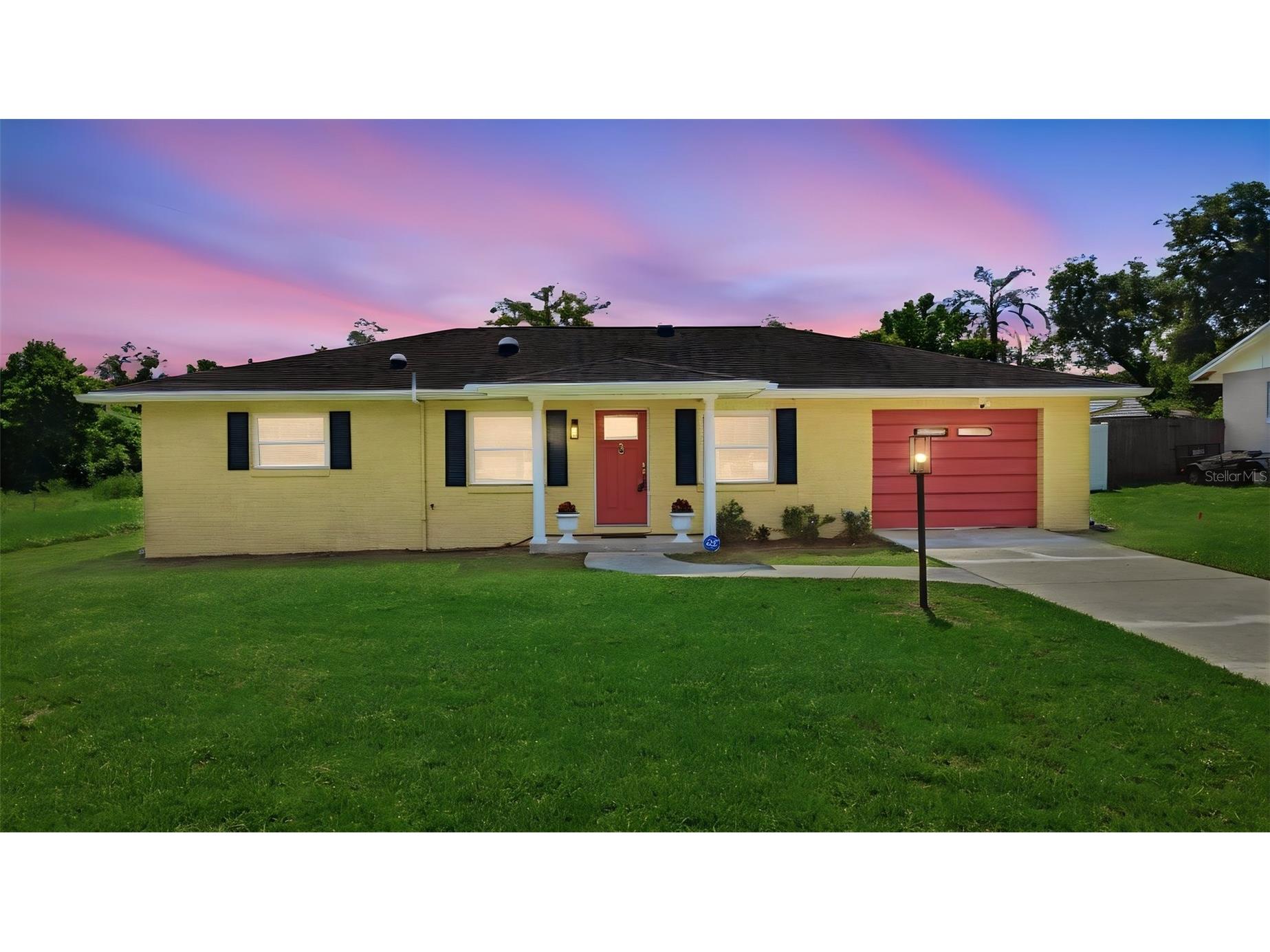 411 S Brooks Avenue Deland FL 32720 V4950149 image1